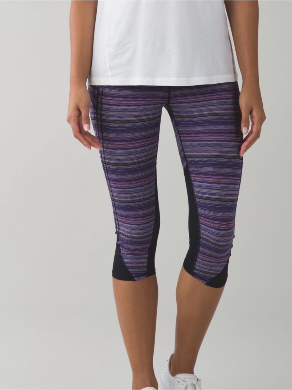 lululemon athletica Vent it Out Cropped Leggings